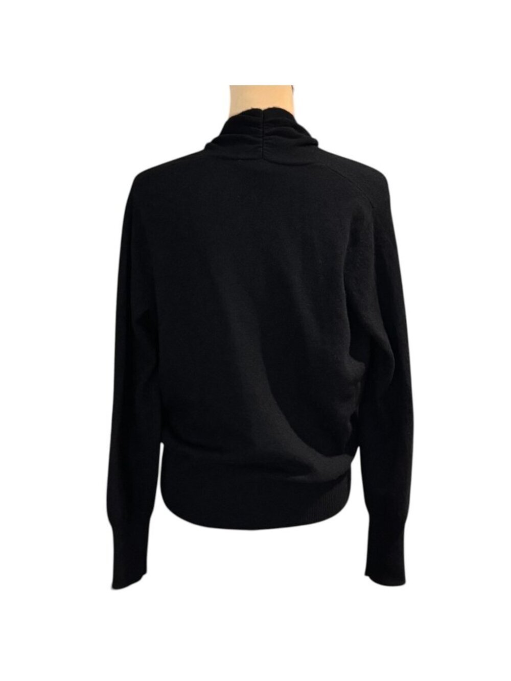 Neiman Marcus 100% Cashmere Wrap Sweater Sz L Minimalist Quiet Luxury - Picture 2 of 7